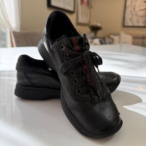 Gucci Black Sneakers with Red and Green Stripes